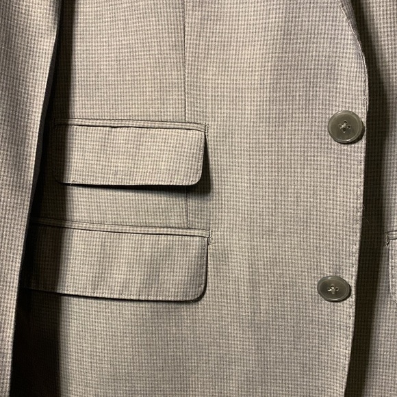 Calvin Klein (40R) - Picture 4 of 16